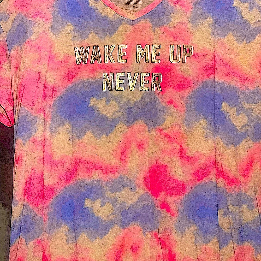 Tie-dye T-shirt NWOT never worn "wake me up never" 3X blue/pink cotton blend